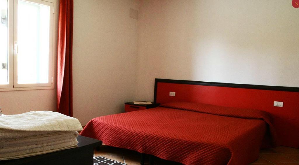 Gallo Spot Hotel ซาน เตโอโดโร ห้อง รูปภาพ